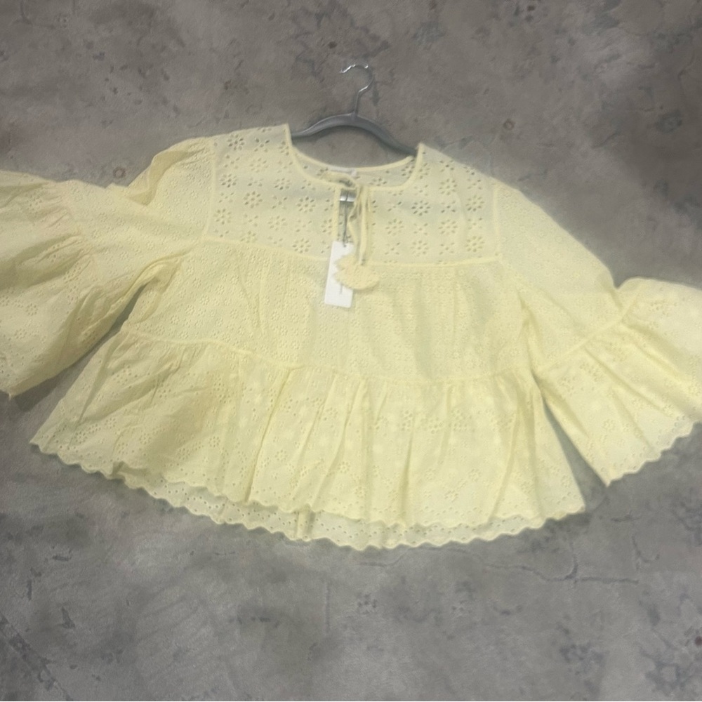Unsubscribed Eyelet Flutter Yellow Top